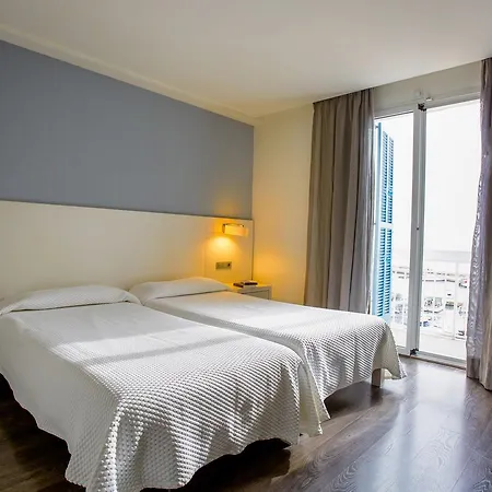 Cala Bona Hotell 3*