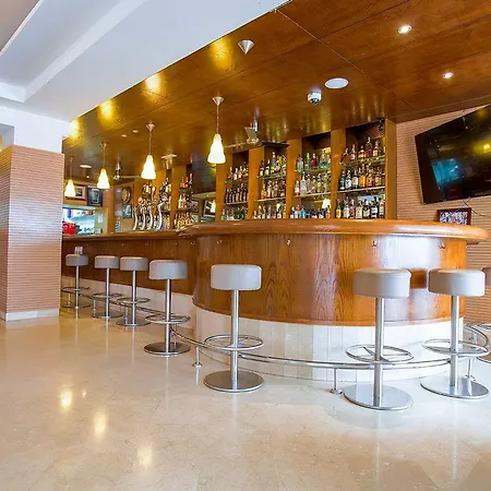 Cala Bona Hotell